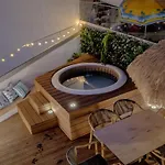 Micului Refugiu Holiday home *